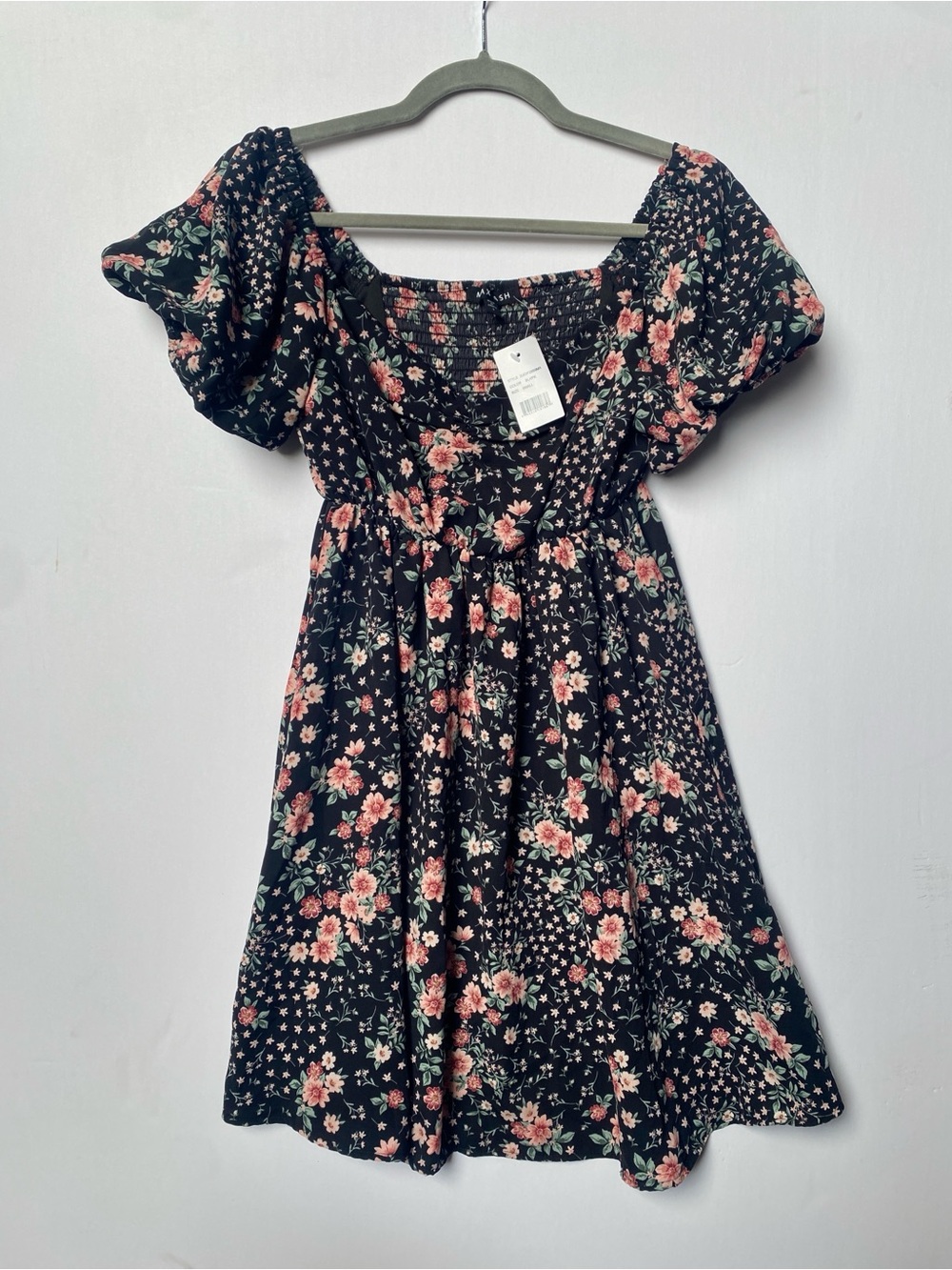 Black Floral Smocked Puff-Sleeve Casual Dress - Pink Blossom (s) NWT